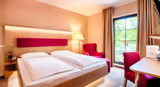Standard Doppel Zimmer mit Balkon Seeschloß