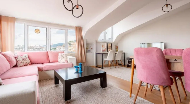 Flat 7 min to Coast in Suadiye, Varaa Hotelli Hotellit Marmara-alue pysäköinnillä, Pysäköinti