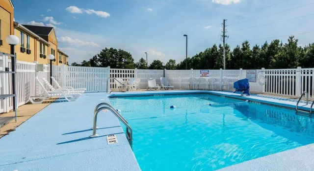 Comfort Inn, Prenota Hotel Hotel a Alabama con piscina, Piscina