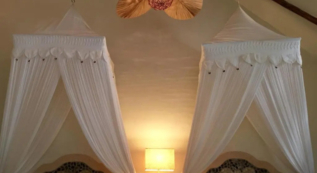 Полулюкс Hotel Okaan