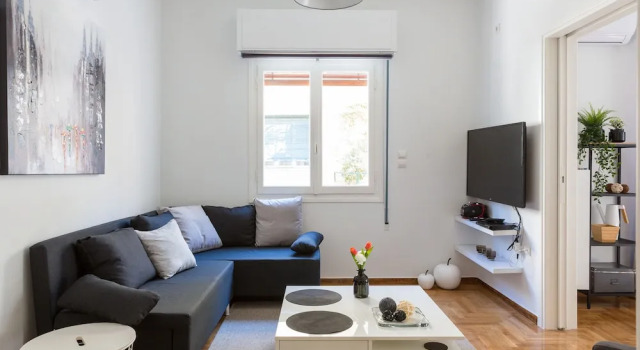 Апартаменты Newly Renovated Stylish Urban Flat