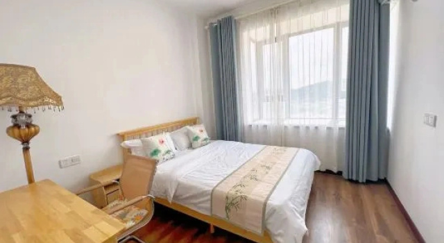 Семейный люкс с 2 комнатами Haoke Travel  Hotel