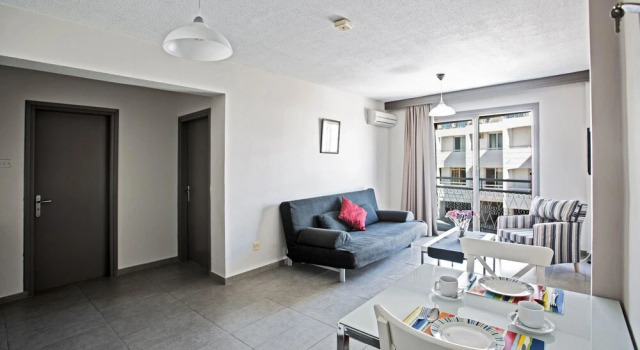 Napa Square 9 Gold, Забронировать Отель Отели Айия-Напа 3 звезды, рядом с Парк развлечений Айа-Напа, 3*