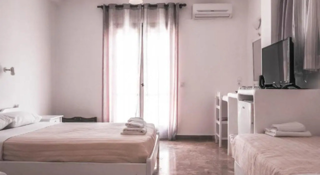 Студия HOTEL MOHITERO