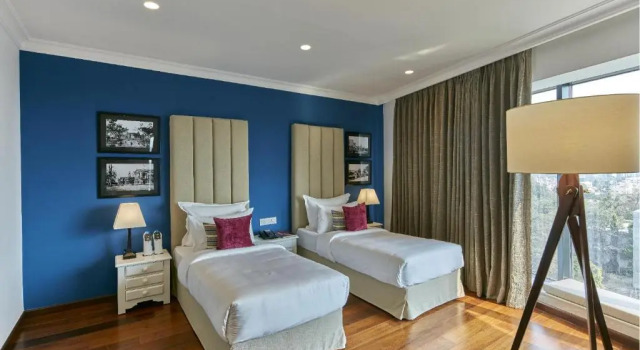 Двухместный полулюкс The Waverly Hotel & Residences