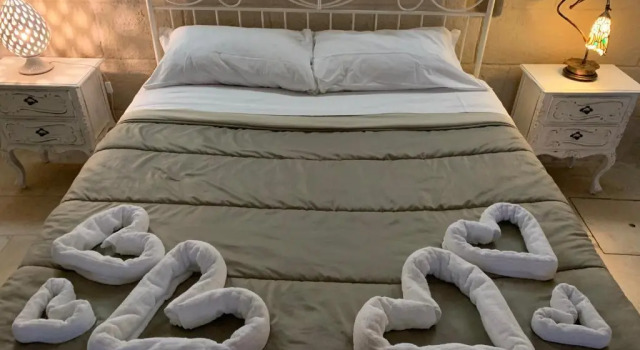 fiori catene tra le torri, Buchen Sie Hotel Conversano Metropolitanstadt Bari