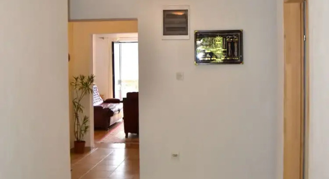 Семейные апартаменты с 3 комнатами с видом на залив Apartments Dobrisa