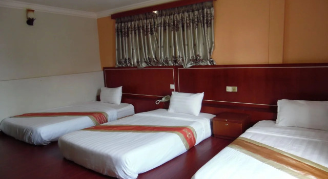 Golden Bayon Guesthouse