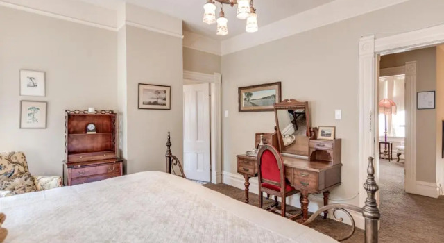 Номер Standard O Canada House Bed & Breakfast