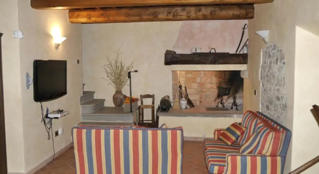 Casa Buriano, Varaa Hotelli Quarrata Toscana