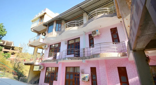 OYO 40160 Hotel  Aaa