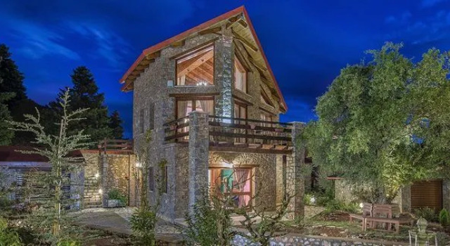 ViP Chalet 4 Seasons, Buchen Sie Chalet Delphi Zentralgriechenland
