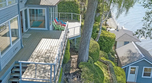 Коттедж Four Stone Beach House