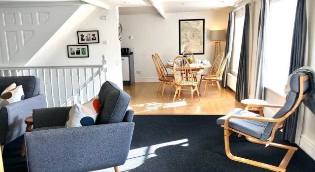 Gorgeous Coastal Cottage for 6 in Charlestown, Varaa Lomakoti Mökit kohteessa Merseyside, Mökki