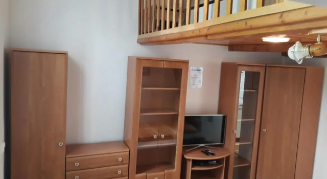 Pavilón D, Rezervovat Hotel Hotely v Prešovský kraj s parkováním, Parkování