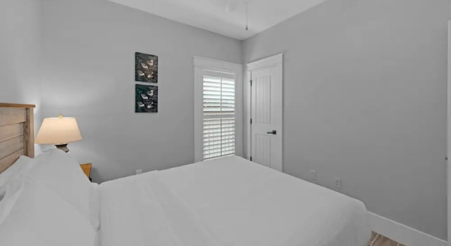 Sea Suite, Rezerwuj Hotel Hotele w Emerald Coast z parkingiem, Parking
