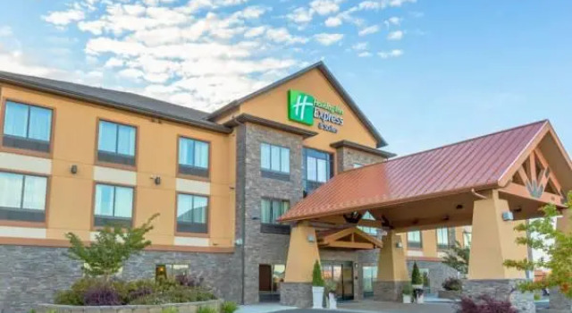 Двухместный номер Standard Holiday Inn Express and Suites Helena by IHG