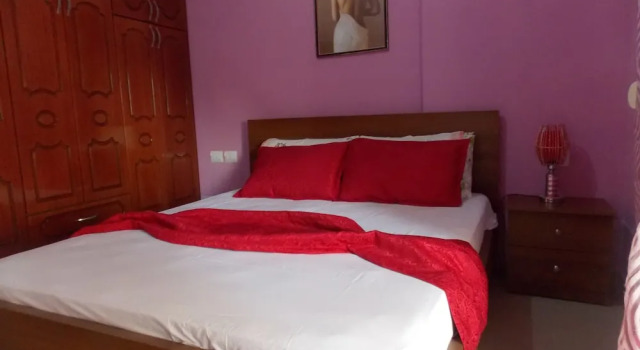 Апартаменты Yellow City Apartments