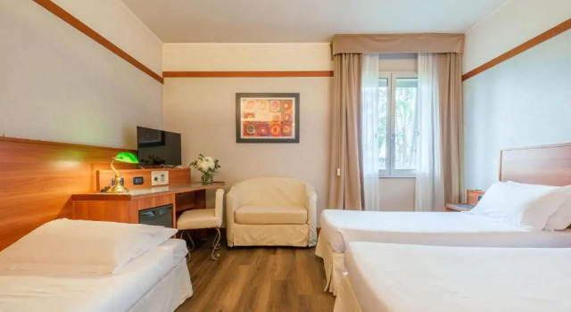 Трёхместный номер SHG Hotel Bologna