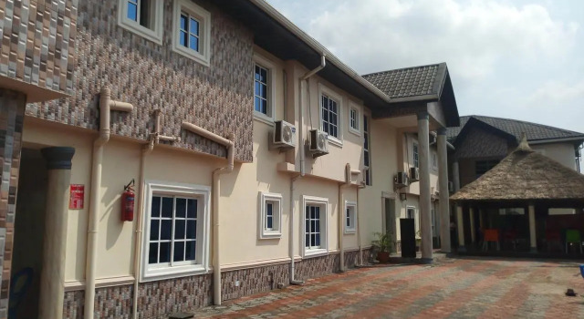 Unique Didis Royal Hotel & Suites, Book Hotel Ikeja 