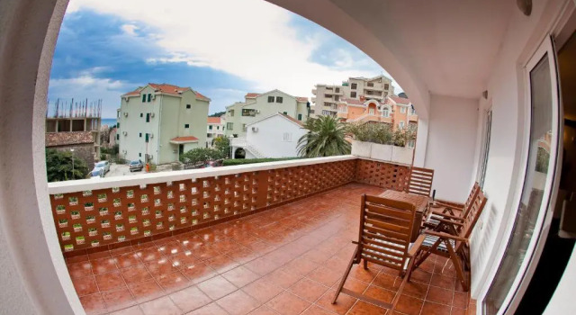 Студия с видом на море Apartments Mandarina Garden