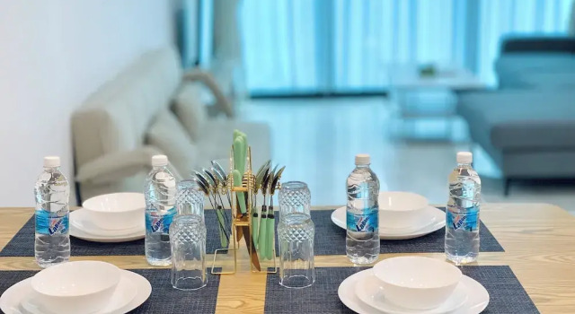 Полулюкс Eaton Residences KLCC