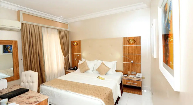 The Wells Carlton Hotel and Apartments, Book Apartment Hotels in Bwari with a Pool, Swimming Pool