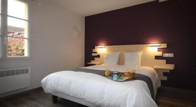 Auberge de la Cloche, Reserva ahora Albergue Hostales en Val-au-Perche, Albergue