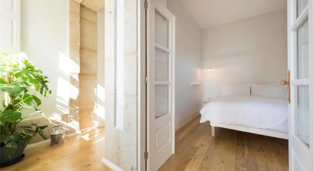 Bmyguest - Porto Design Central Apartment, Забронировать Апартаменты/квартира Cedofeita / Santo Ildefonso / Se / Miragaia / Sao Nicolau e Vitoria Порту, рядом с Канатная дорога Гайя