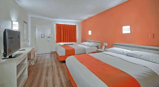 Четырёхместный номер Standard Motel 6-Maple Shade Township, NJ - Philadelphia - Mt Laurel