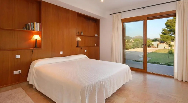Villa Gat Menut, Book Villa Alcudia Majorca
