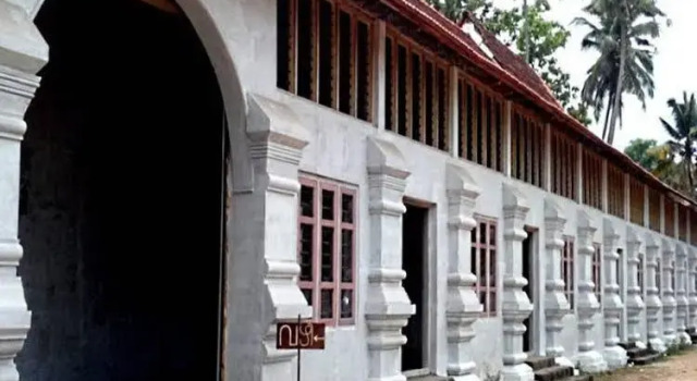 Marari Febins Homestay, Buchen Sie Hotel Kalavoor Kerala