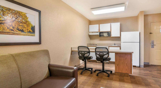 Четырёхместный люкс c 1 комнатой Extended Stay America Suites - Louisville - Alliant Avenue
