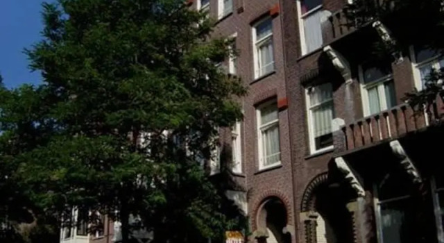 Hotel Omega
