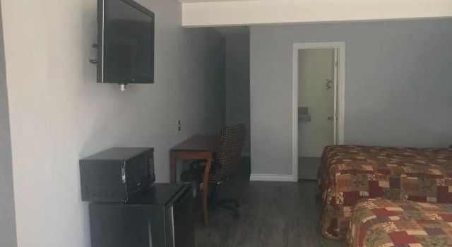 Deano's Motel