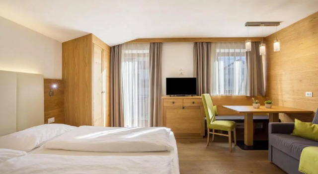 Rosalpina Apt 1