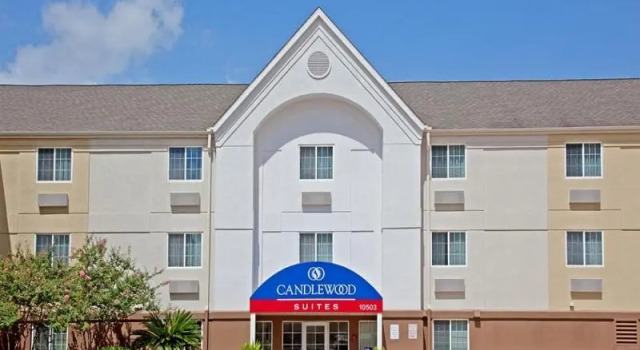 Кровать в общем номере Sonesta Simply Suites Houston CityCentre I-10 West
