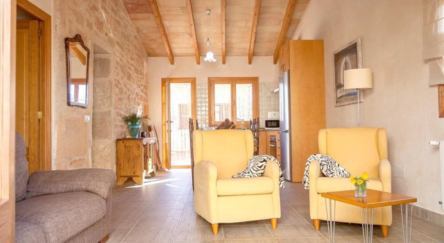 House With 2 Bedrooms in Ses Salines, With Pool Access, Enclosed Garden and Wifi Near the Beach, Book Hotel Ses Salines Majorca