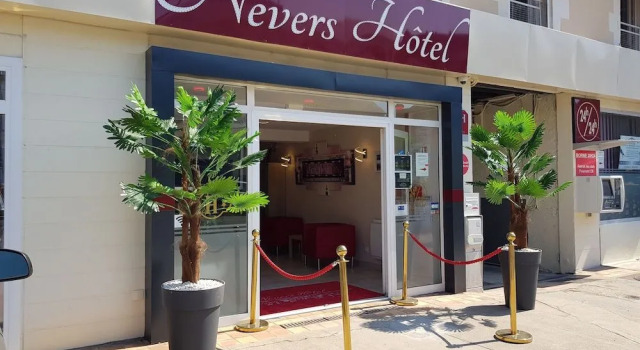 Nevers Hôtel