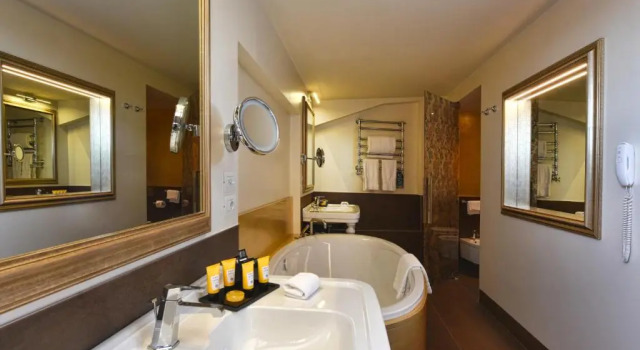 Двухместный люкс Executive with private Terrace Papadopoli Hotel Venezia - MGallery Collection