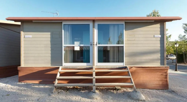 Camping la Sierrecilla, Varaa Leirintäalue Telttailu ja glamping kohteessa Malaga Province, Leirintäalue