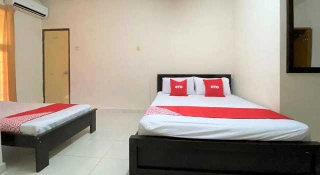 OYO 90159 Zahaar Hotel, Prenota Hotel Batu Ferringhi Penang