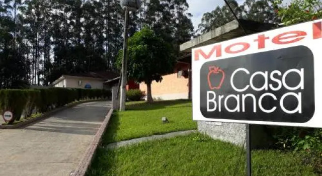 Motel Casa Branca, Забронировать Мотель Мотели Блуменау, Мотель