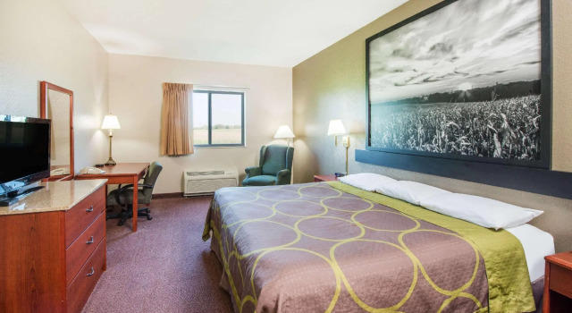 Standard Doppel Zimmer Super 8 by Wyndham Iola KS