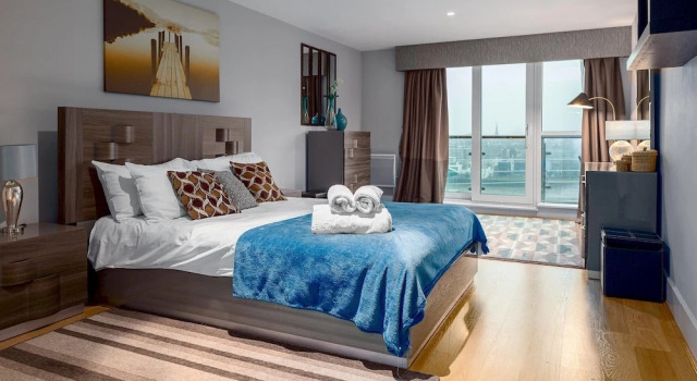 Full River View 3-bedroom Very Large Flat, Забронировать Отель Отели Англии 3 звезды, 3*