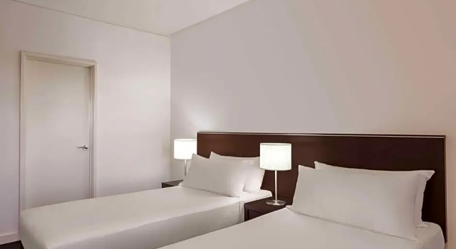 Апартаменты Adina Apartment Hotel Perth Barrack Plaza