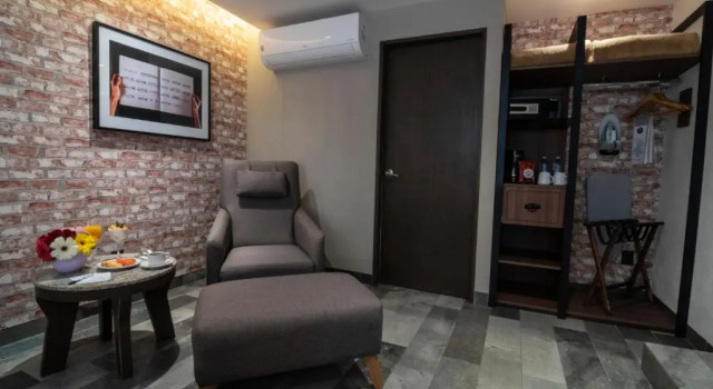 Четырёхместный номер Superior Hotel Ronda Minerva