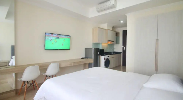 Студия Executive Apartemen Menteng Park by Aparian
