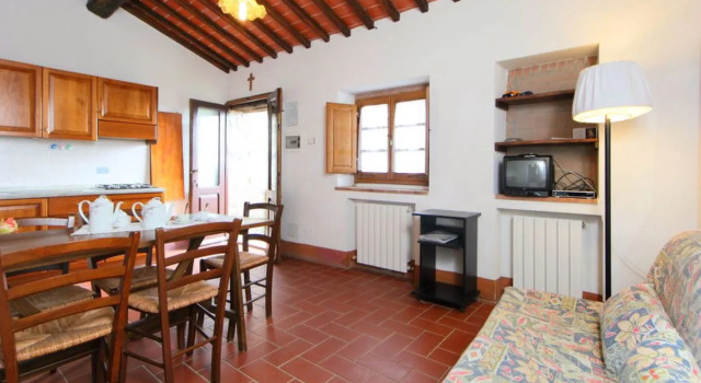Locazione Turistica Il Ghiro N°8, Buchen Sie Hotel Gaiole in Chianti Chianti