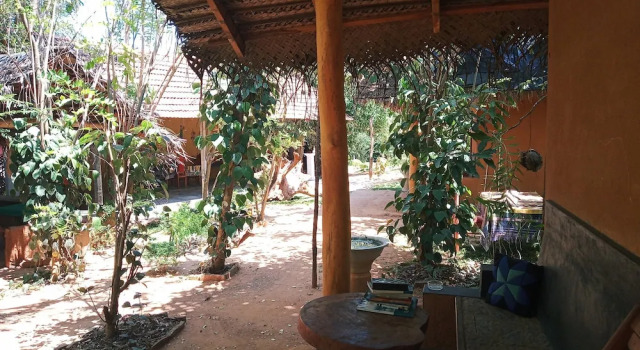 Двухместный номер Standard с балконом Sandalwood Cottage
